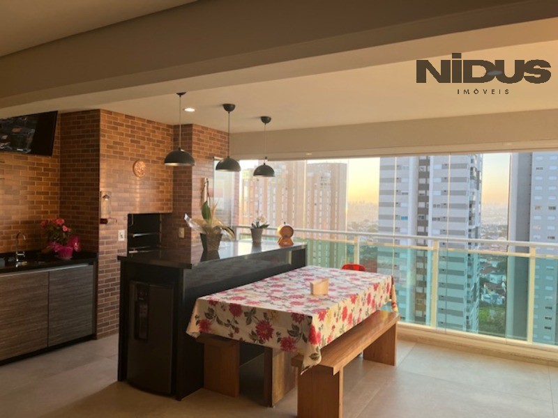 Apartamento, 3 quartos, 194 m² - Foto 2