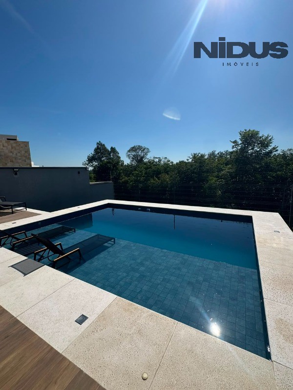 Casa, 4 quartos, 352 m² - Foto 1