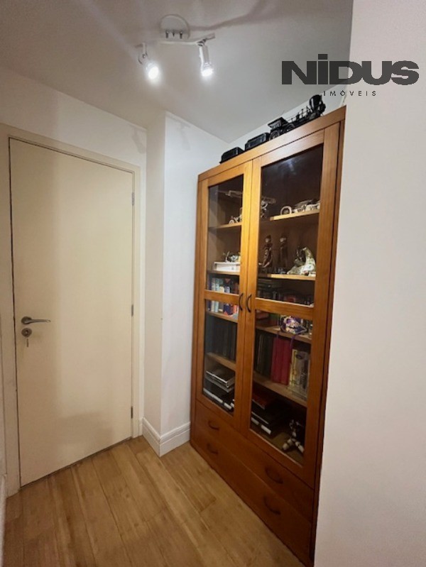 Apartamento, 3 quartos, 194 m² - Foto 10