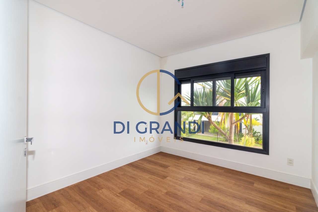 Casa, 3 quartos, 269 m² - Foto 19