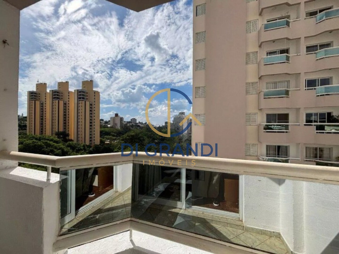 Apartamento, 3 quartos, 75 m² - Foto 1