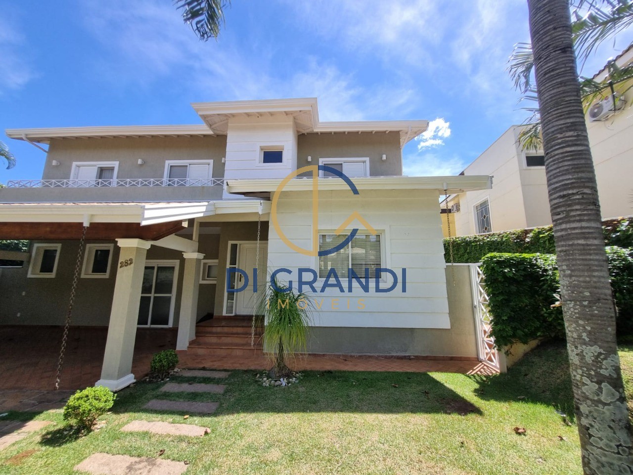 Casa, 4 quartos, 317 m² - Foto 1