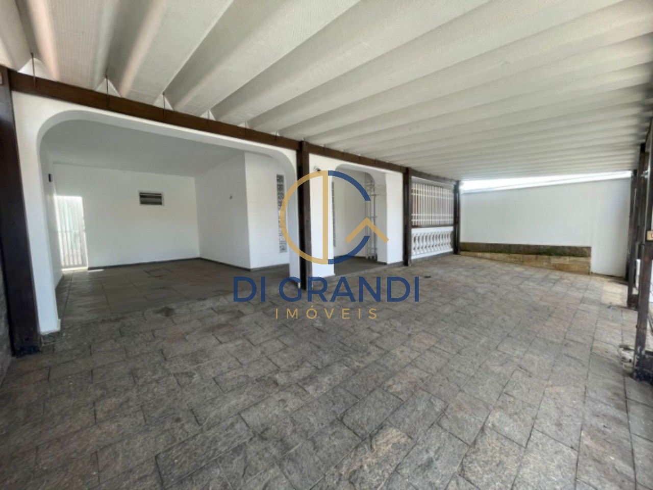 Casa, 2 quartos, 224 m² - Foto 1