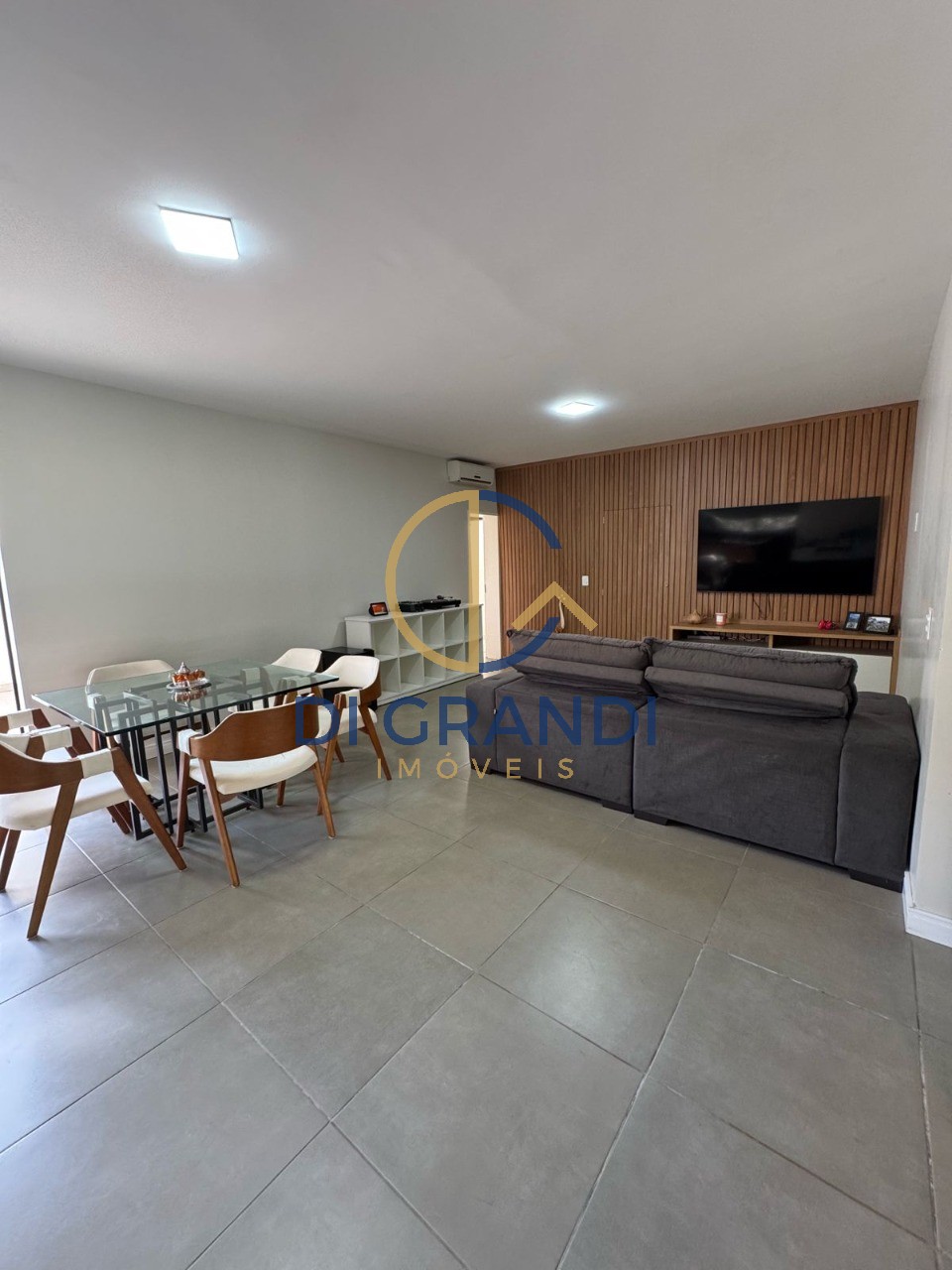 Casa, 4 quartos, 380 m² - Foto 1
