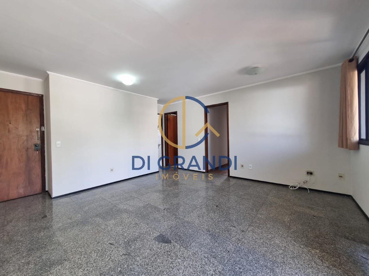Apartamento, 2 quartos, 100 m² - Foto 1