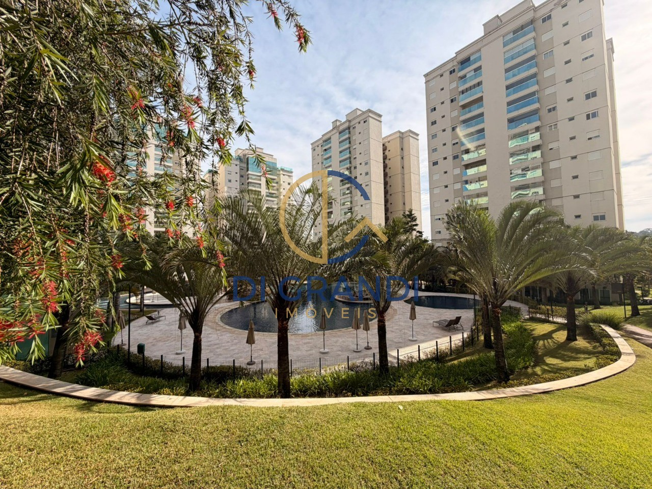 Apartamento, 3 quartos, 131 m² - Foto 2