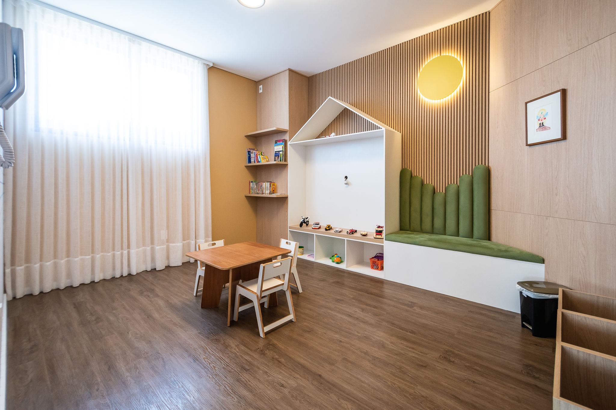 Imperdível: Apartamento à venda em Itajaí-SC, bairro Fazenda, 2 quartos, 2 suítes, 2 salas, 1 vaga de garagem, 73,46 m².