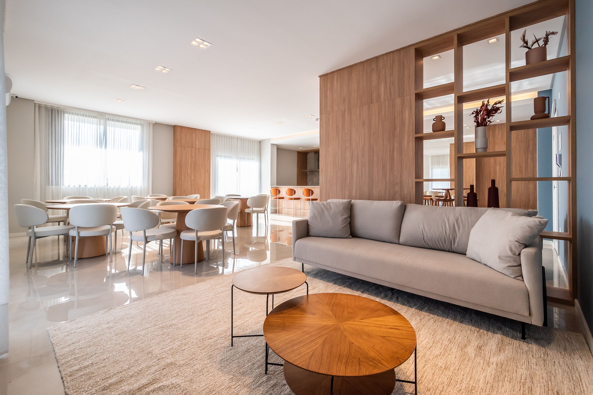 Imperdível: Apartamento à venda em Itajaí-SC, bairro Fazenda, 2 quartos, 2 suítes, 2 salas, 1 vaga de garagem, 73,46 m².