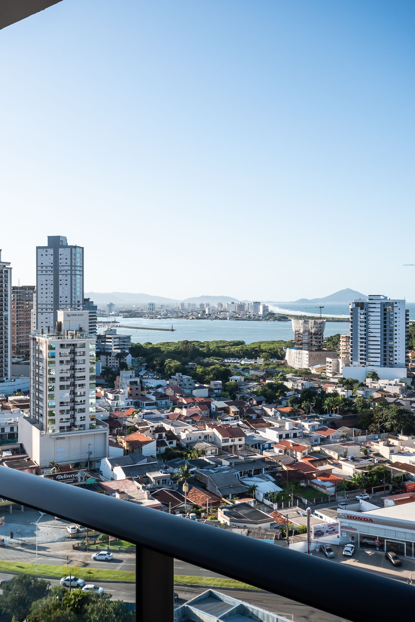 Imperdível: Apartamento à venda em Itajaí-SC, bairro Fazenda, 2 quartos, 2 suítes, 2 salas, 1 vaga de garagem, 73,46 m².