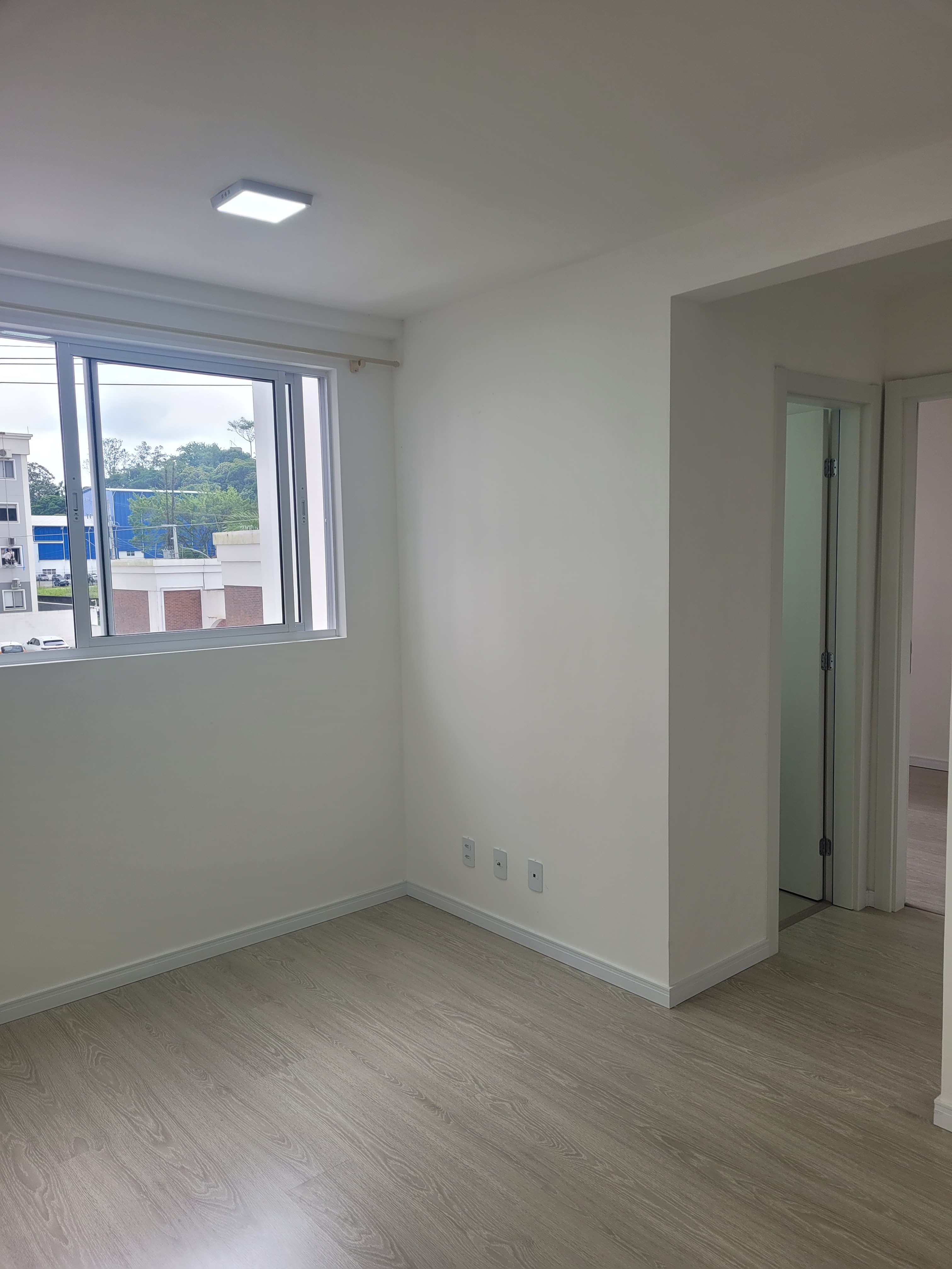 Apartamento para locação na Ressacada, Itajaí-SC: 2 quartos, 2 salas, 1 vaga de garagem, 56m²! Aproveite já!