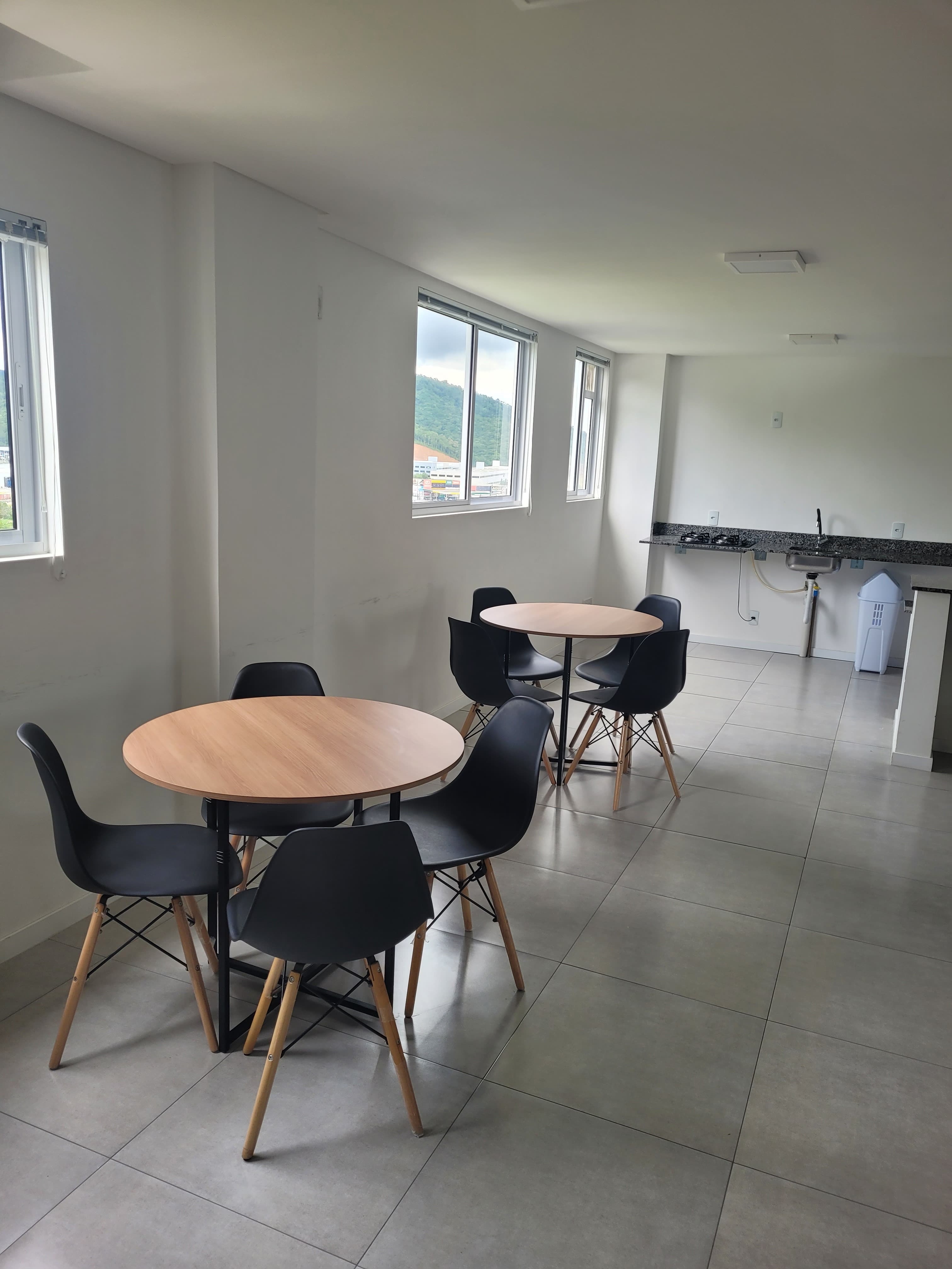 Apartamento para locação na ressacada, itajaí-sc: 2 quartos,