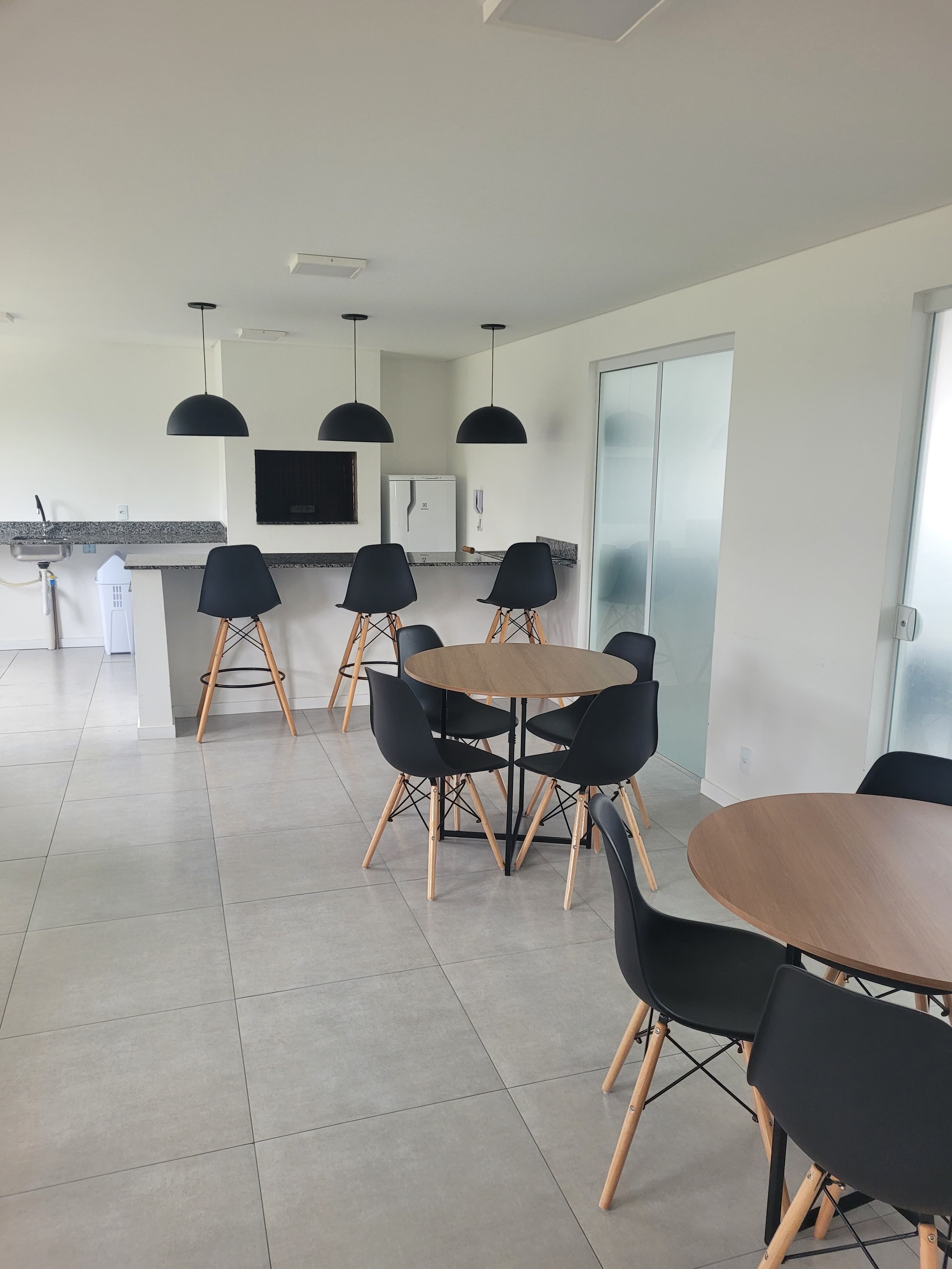 Apartamento para locação na ressacada, itajaí-sc: 2 quartos,