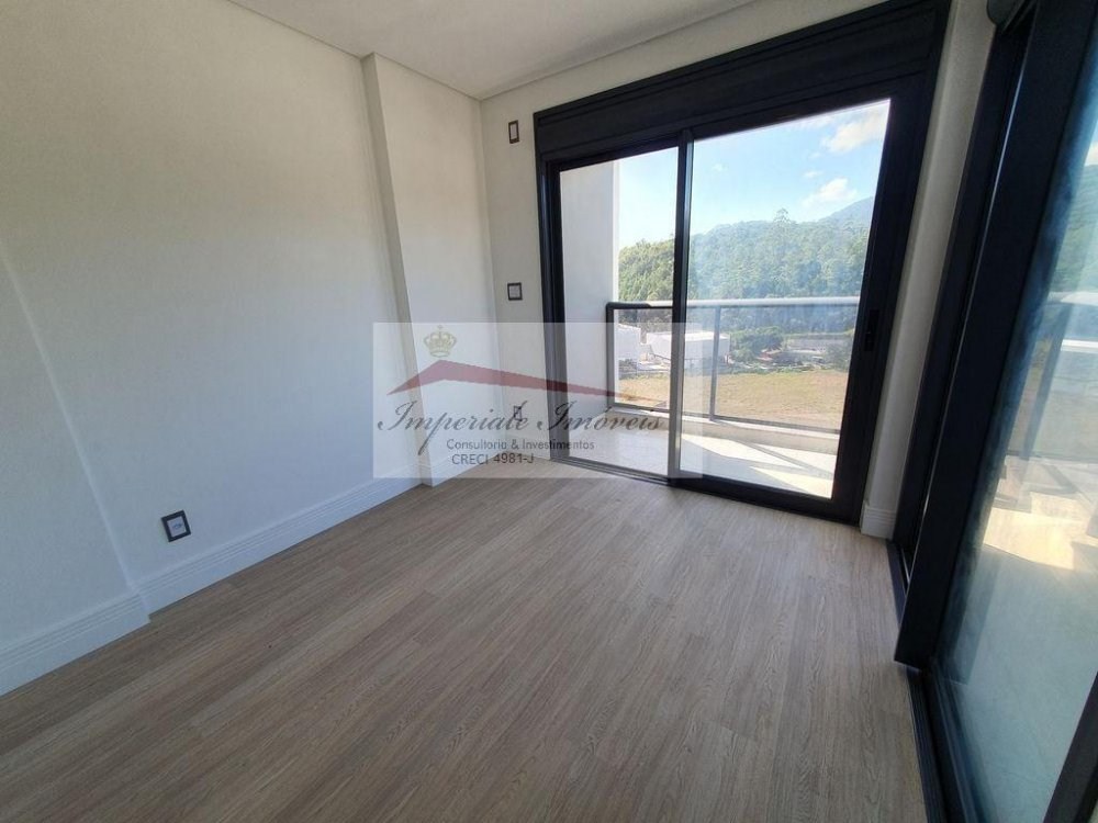 Imperdível apartamento de luxo na ressacada: 3 quartos, 3 su