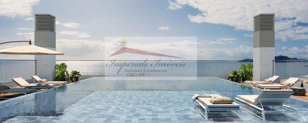 Apartamento de luxo na Praia Brava: 3 quartos, 3 suítes, 2 salas, 5 banheiros, 3 vagas de garagem e 173m². Aproveite!