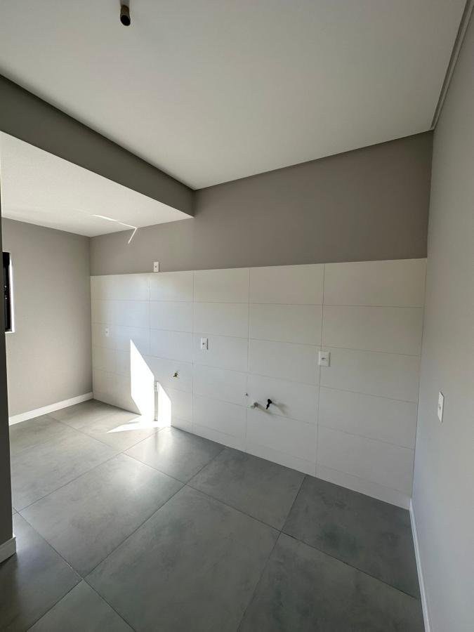 Apartamento à venda em balneário camboriú-sc, ariribá: 2 qua