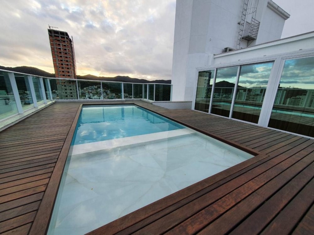 Cobertura de luxo à venda em balneário camboriú-sc, no bairr