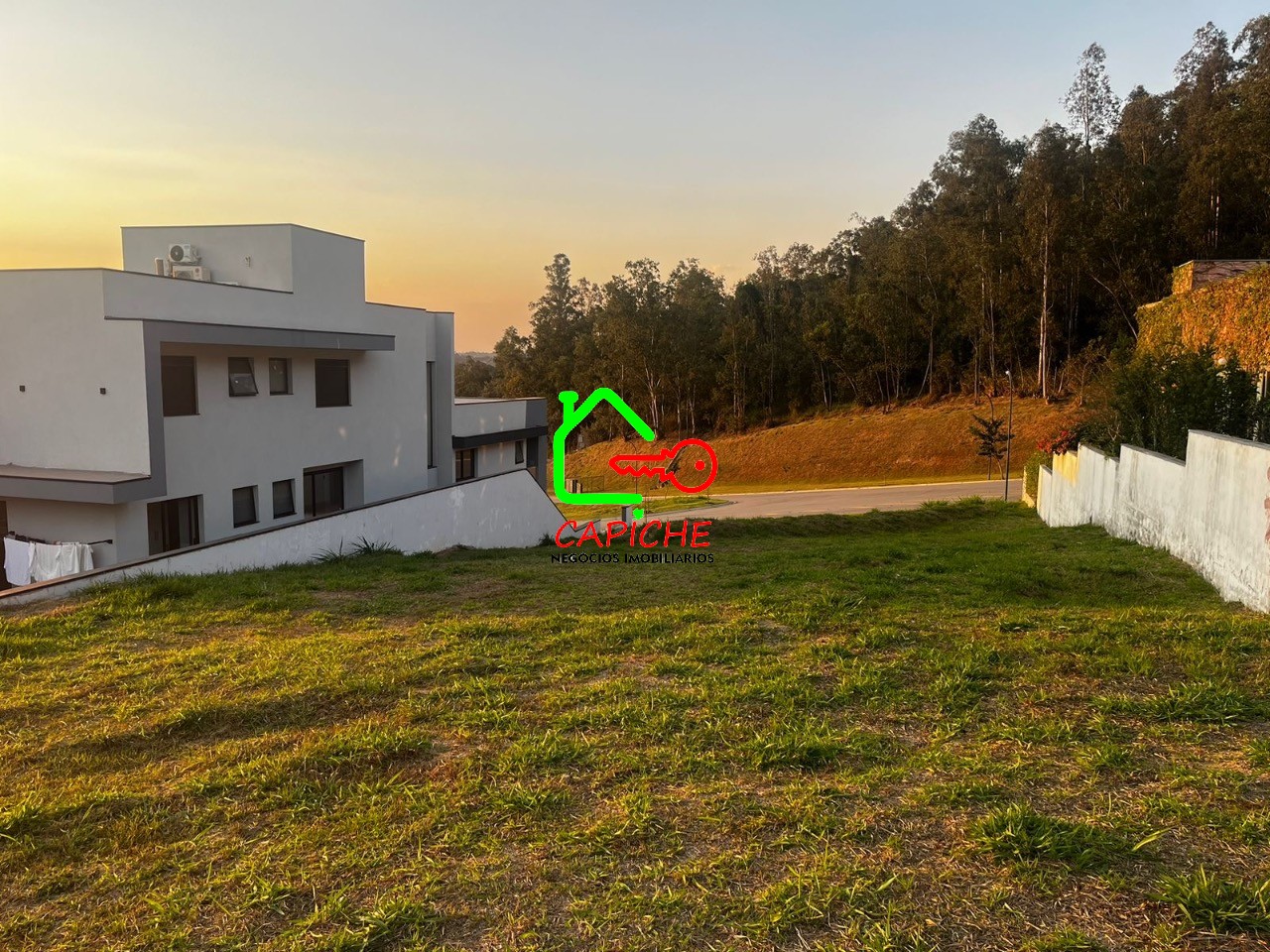 Terreno à venda, 600m² - Foto 2