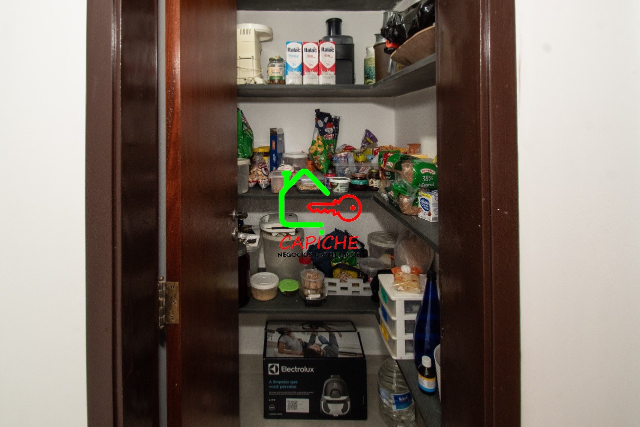 Apartamento à venda com 3 quartos, 190m² - Foto 12