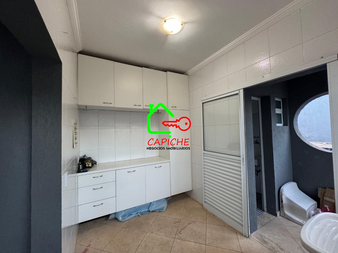 Casa de Condomínio para alugar com 4 quartos, 310m² - Foto 16