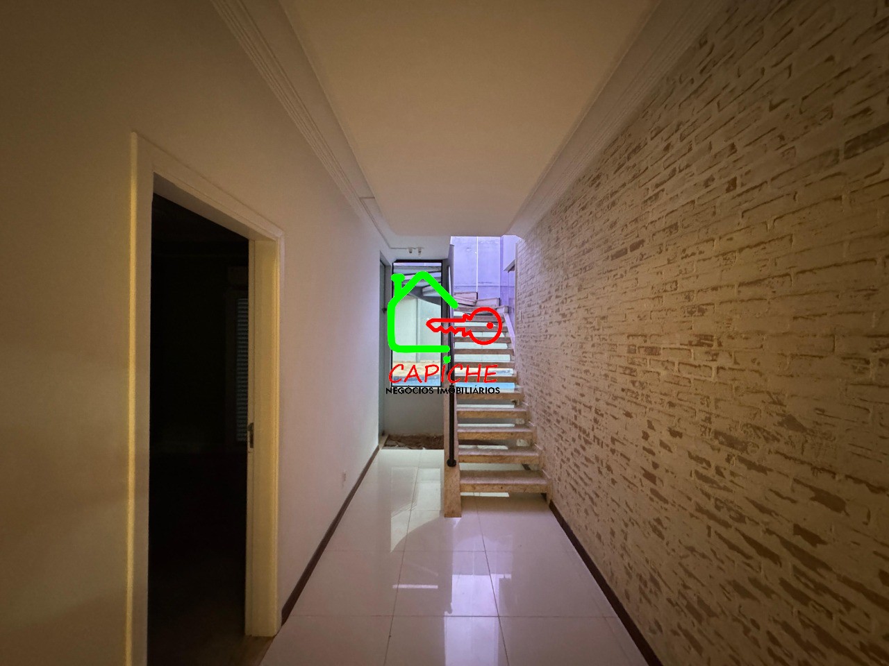 Casa de Condomínio para alugar com 4 quartos, 310m² - Foto 29