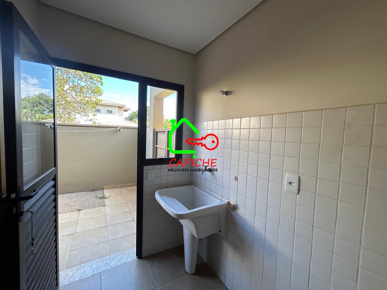 Casa de Condomínio à venda e aluguel com 3 quartos - Foto 3