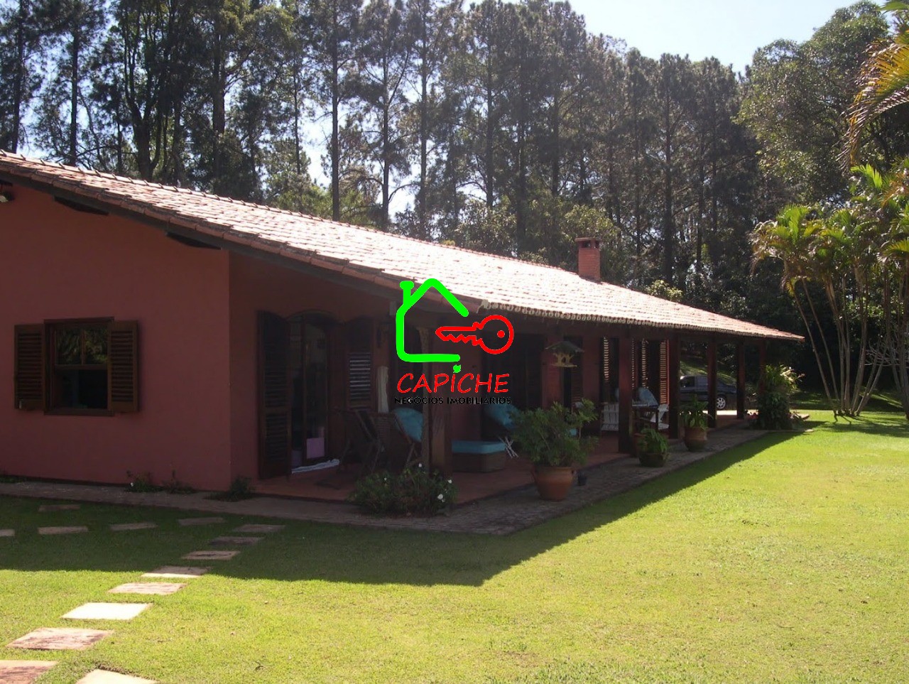 Casa de Condomínio à venda e aluguel com 4 quartos, 14700m² - Foto 1