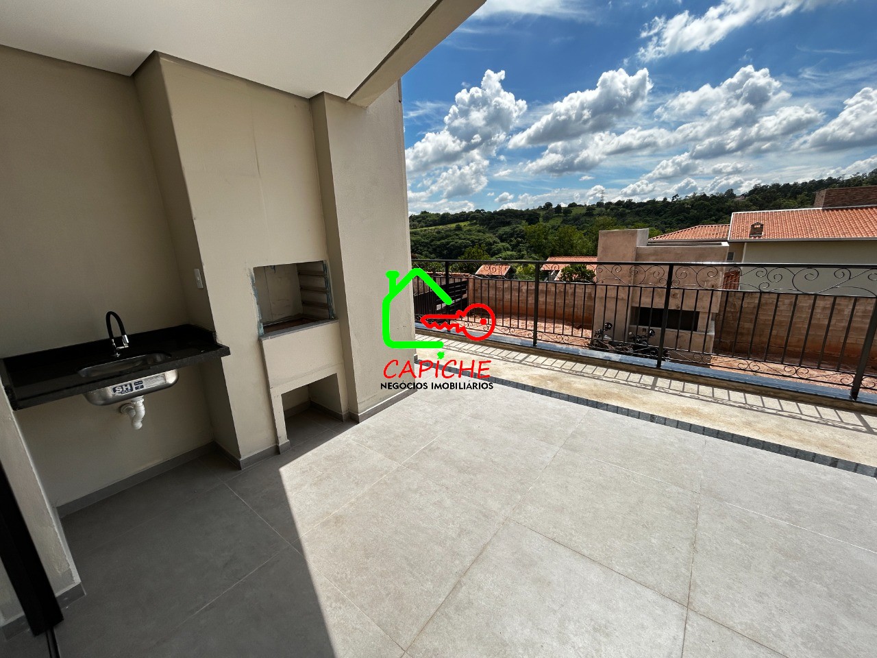 Apartamento à venda com 3 quartos, 88m² - Foto 2