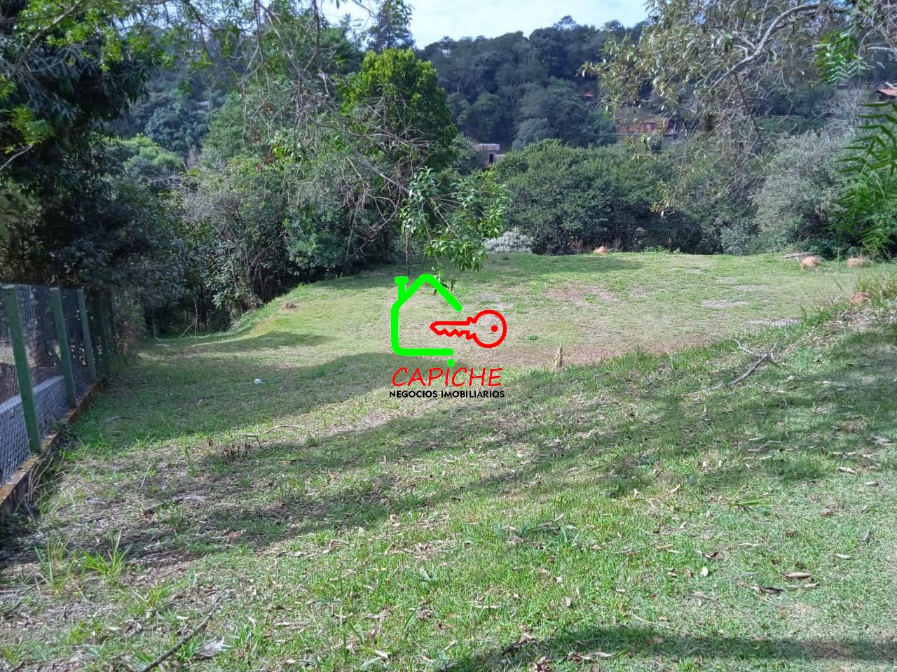 Terreno à venda, 1860m² - Foto 1