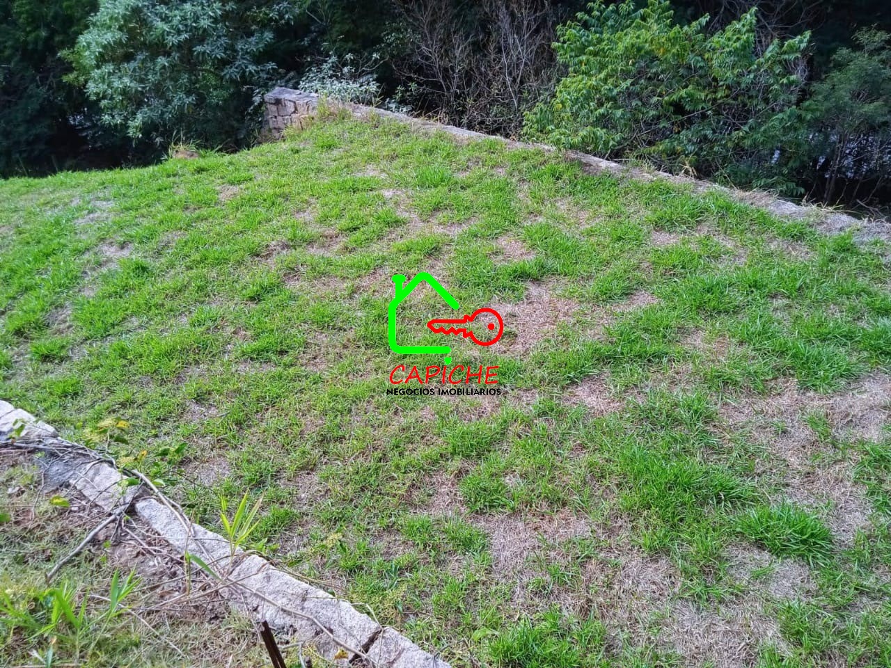 Terreno à venda, 1860m² - Foto 2