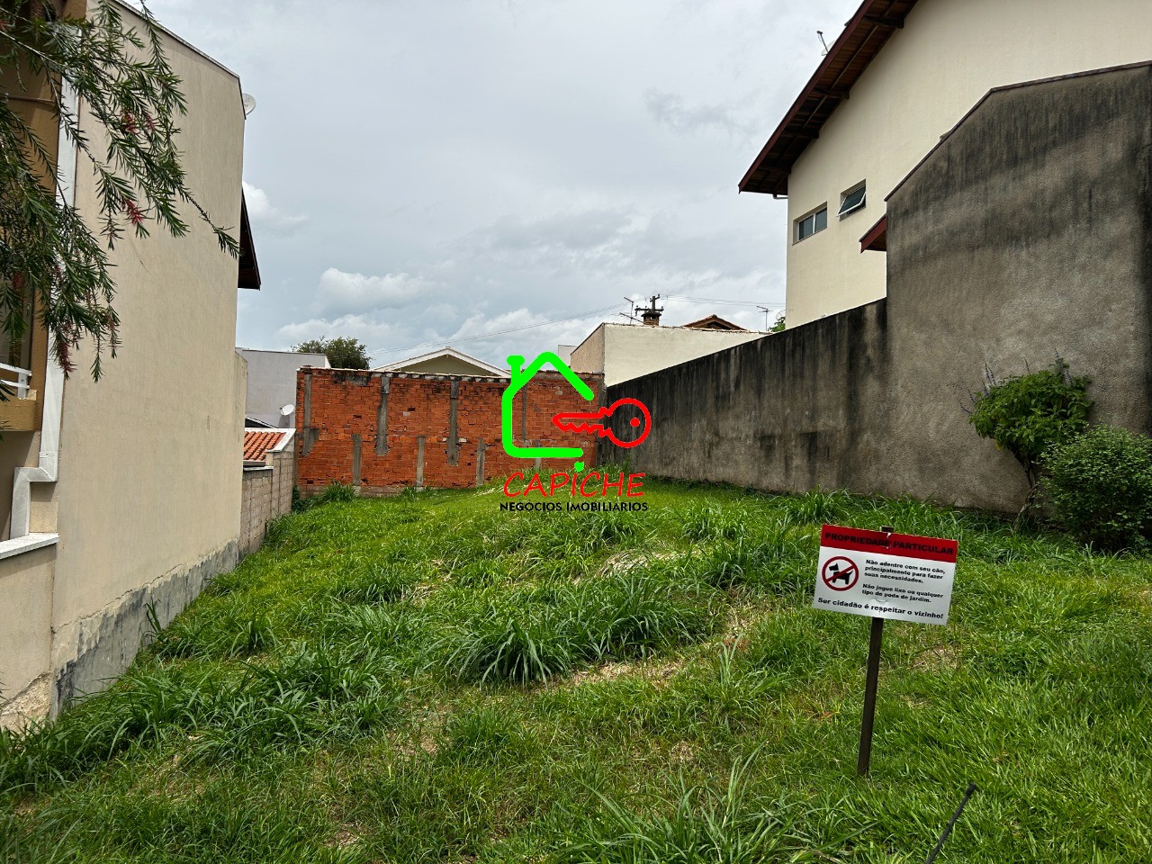 Terreno à venda, 250m² - Foto 1