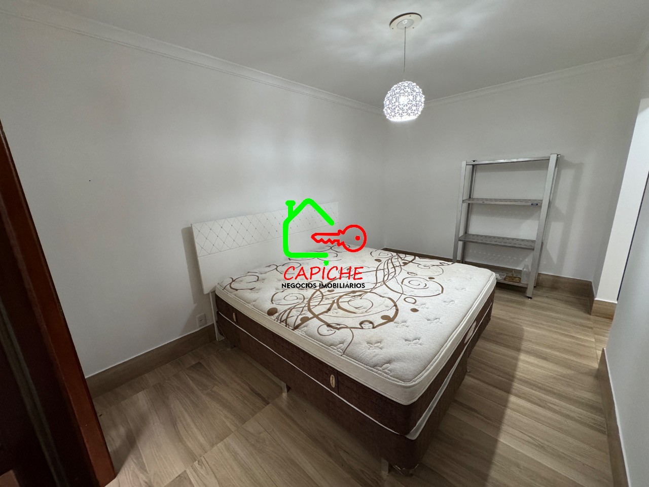 Casa à venda e aluguel com 3 quartos - Foto 28