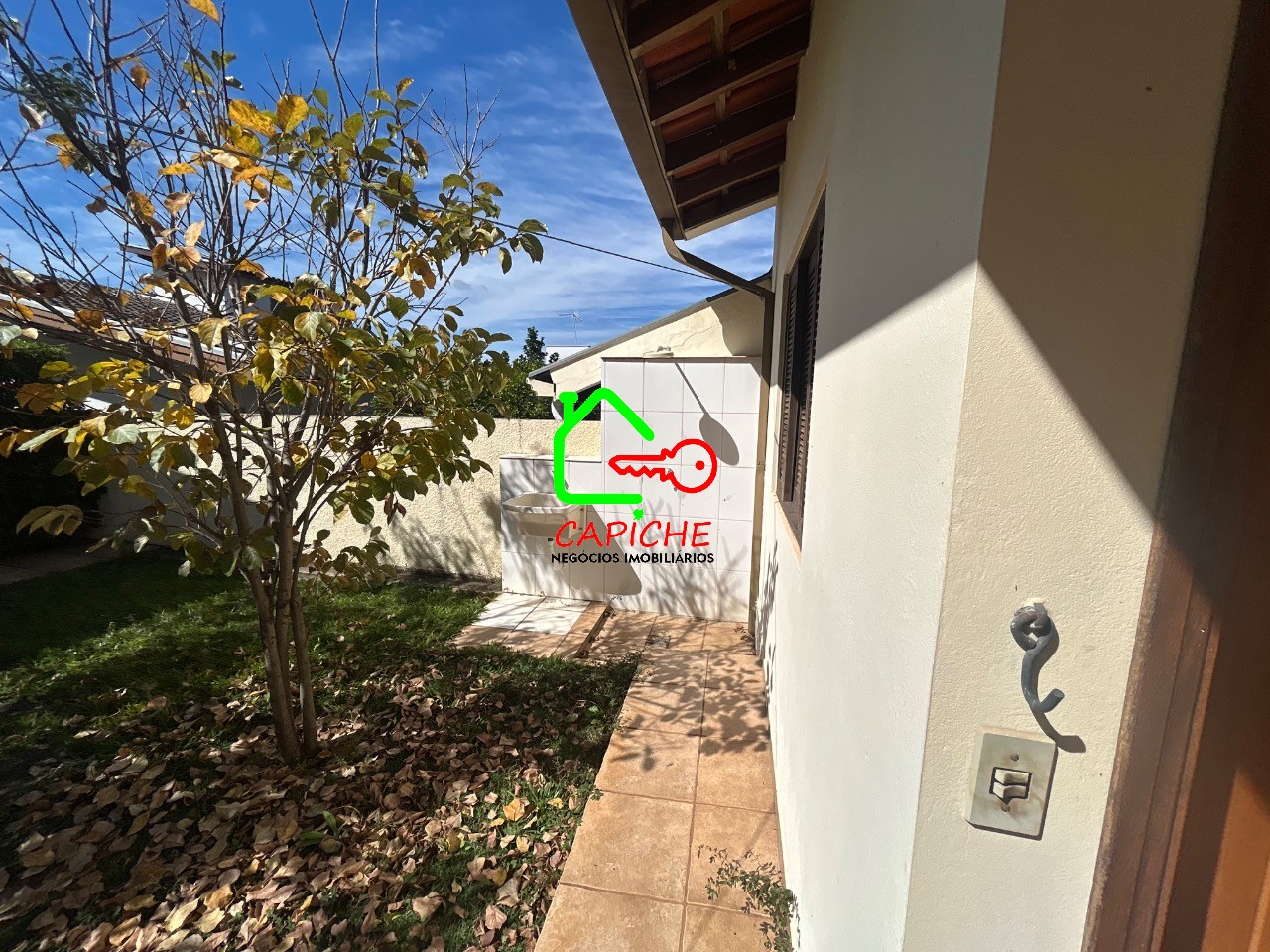Casa para alugar com 3 quartos, 400m² - Foto 25