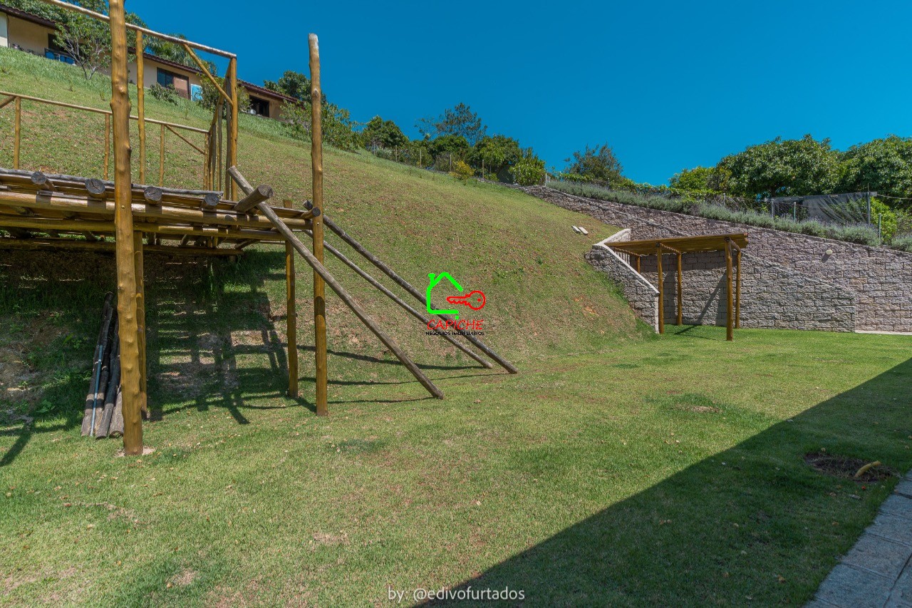 Casa de Condomínio à venda com 4 quartos, 400m² - Foto 10