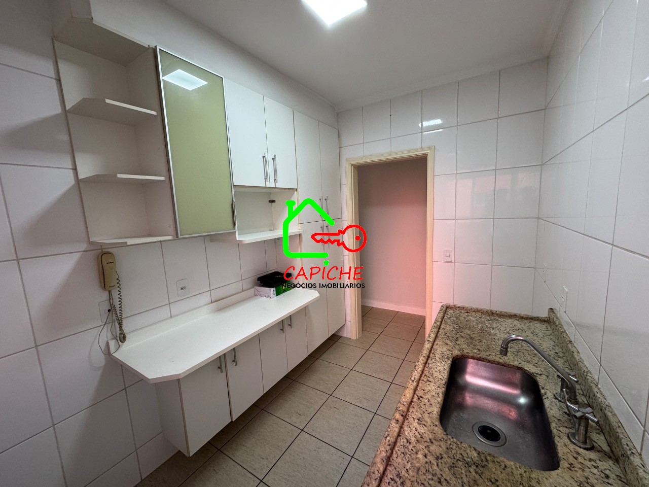 Apartamento para alugar com 3 quartos, 85m² - Foto 3