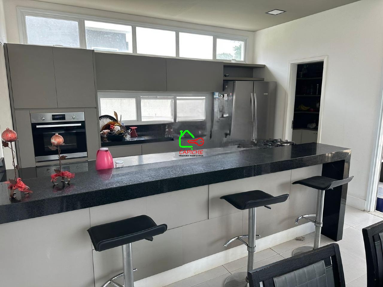 Casa de Condomínio à venda com 3 quartos, 226m² - Foto 30