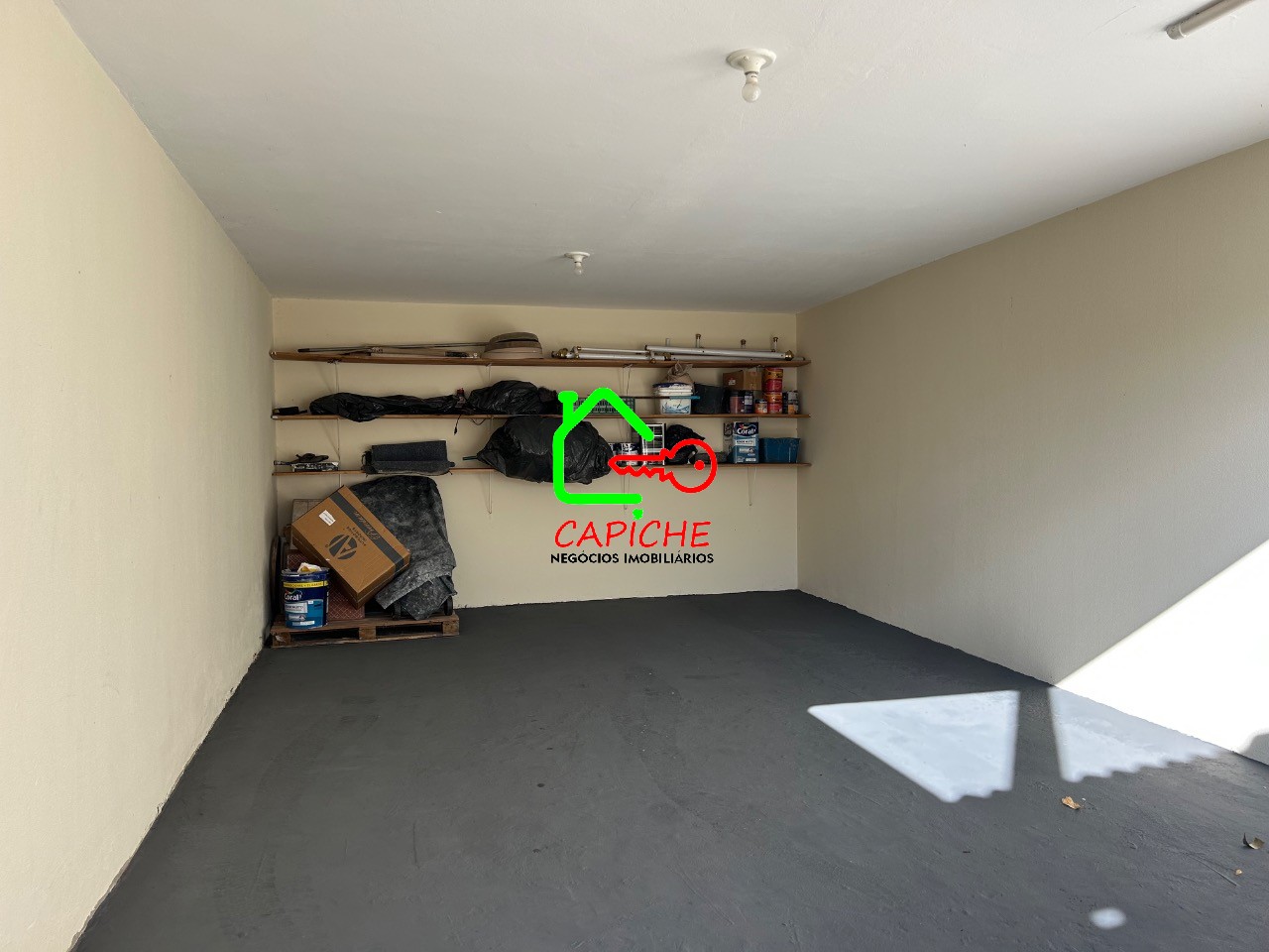 Casa à venda com 4 quartos, 240m² - Foto 26