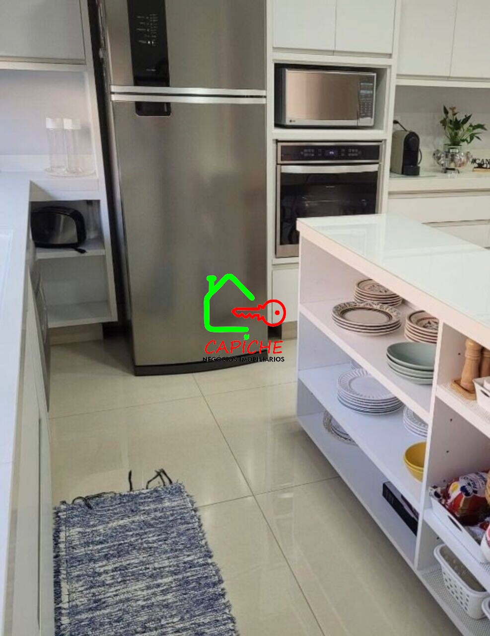 Casa de Condomínio à venda com 3 quartos, 382m² - Foto 9