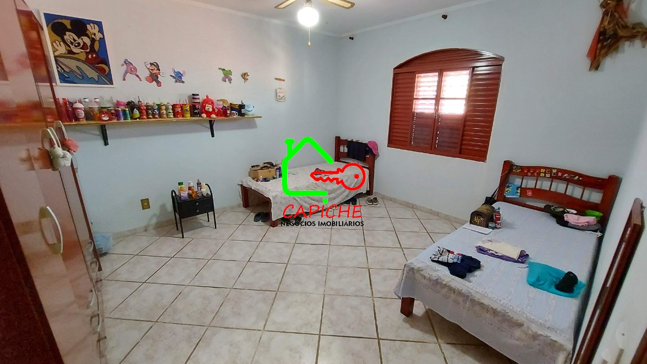 Casa à venda com 4 quartos - Foto 2