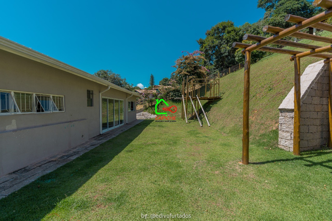 Casa de Condomínio à venda com 4 quartos, 400m² - Foto 11