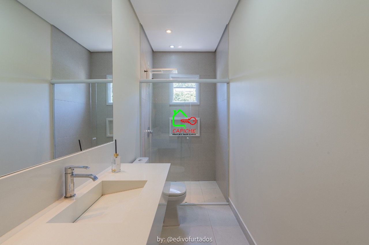 Casa de Condomínio à venda com 4 quartos, 400m² - Foto 57