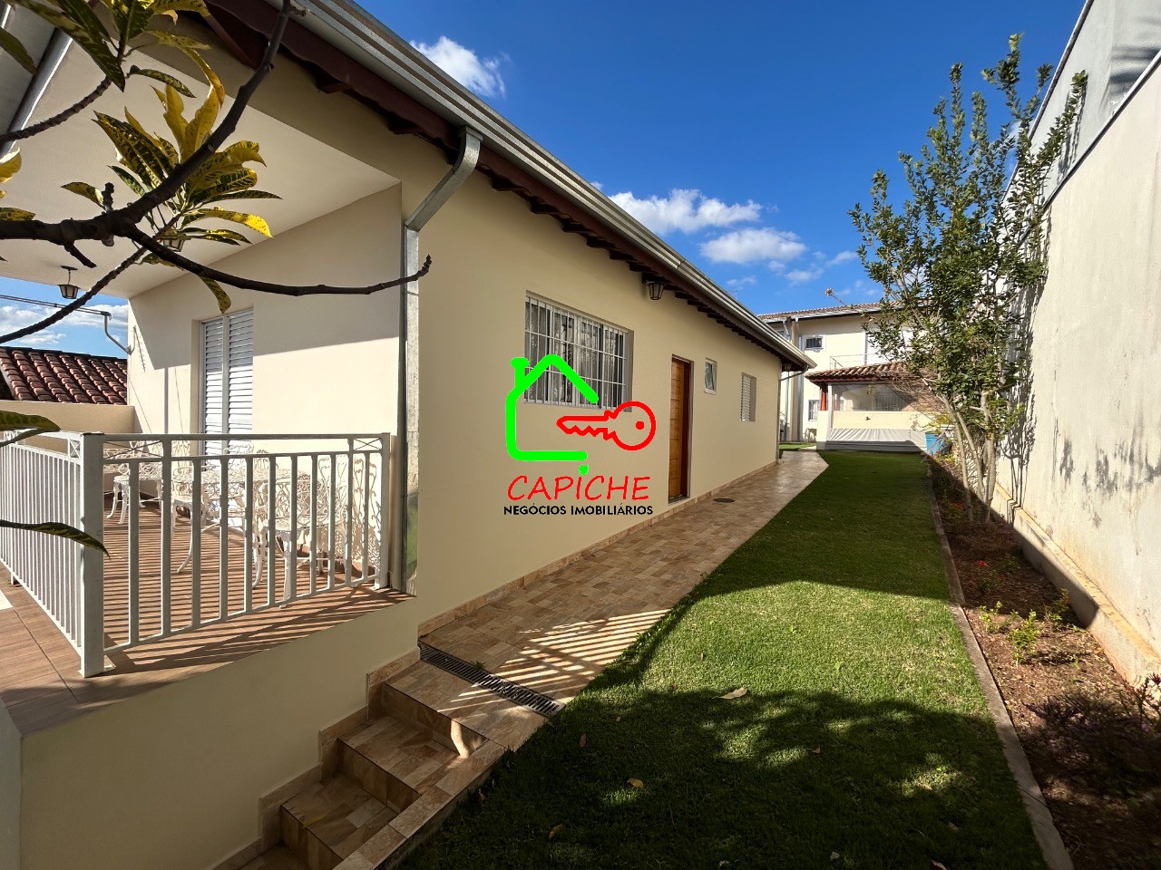 Casa à venda com 4 quartos, 240m² - Foto 24