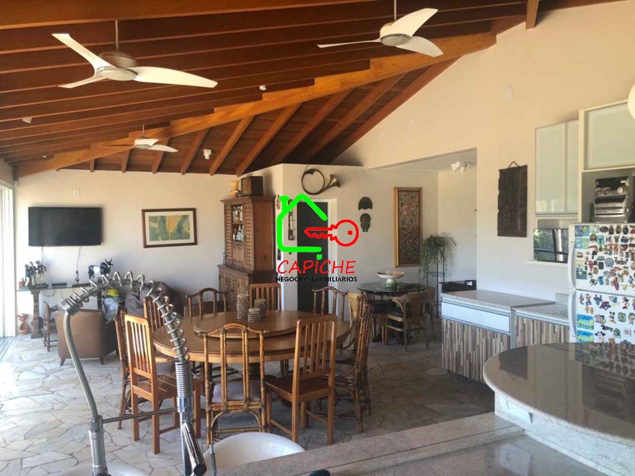 Casa de Condomínio à venda e aluguel com 3 quartos, 593m² - Foto 1