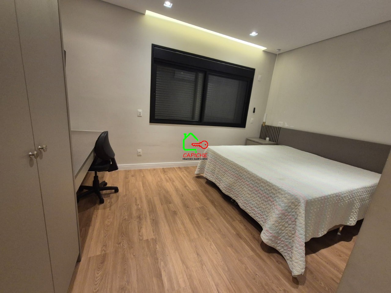 Casa de Condomínio à venda com 3 quartos, 360m² - Foto 9