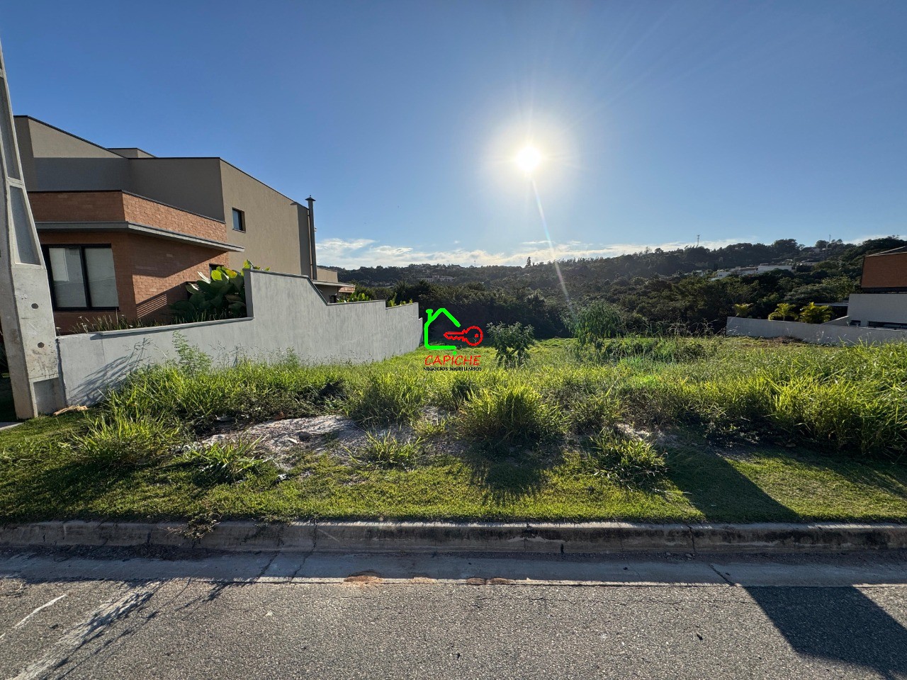 Terreno à venda, 750m² - Foto 1