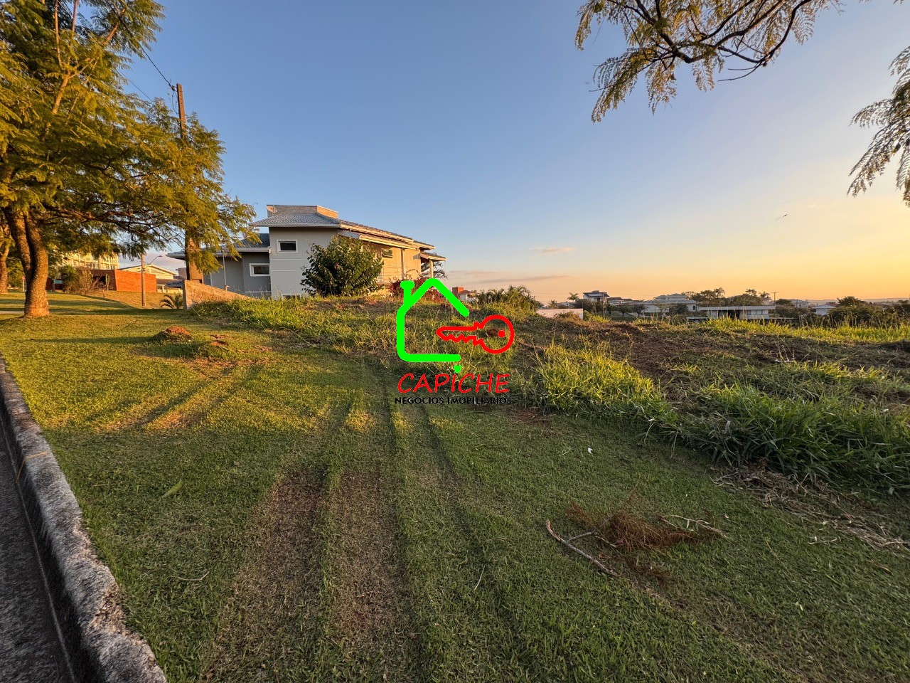 Terreno à venda, 2000m² - Foto 2