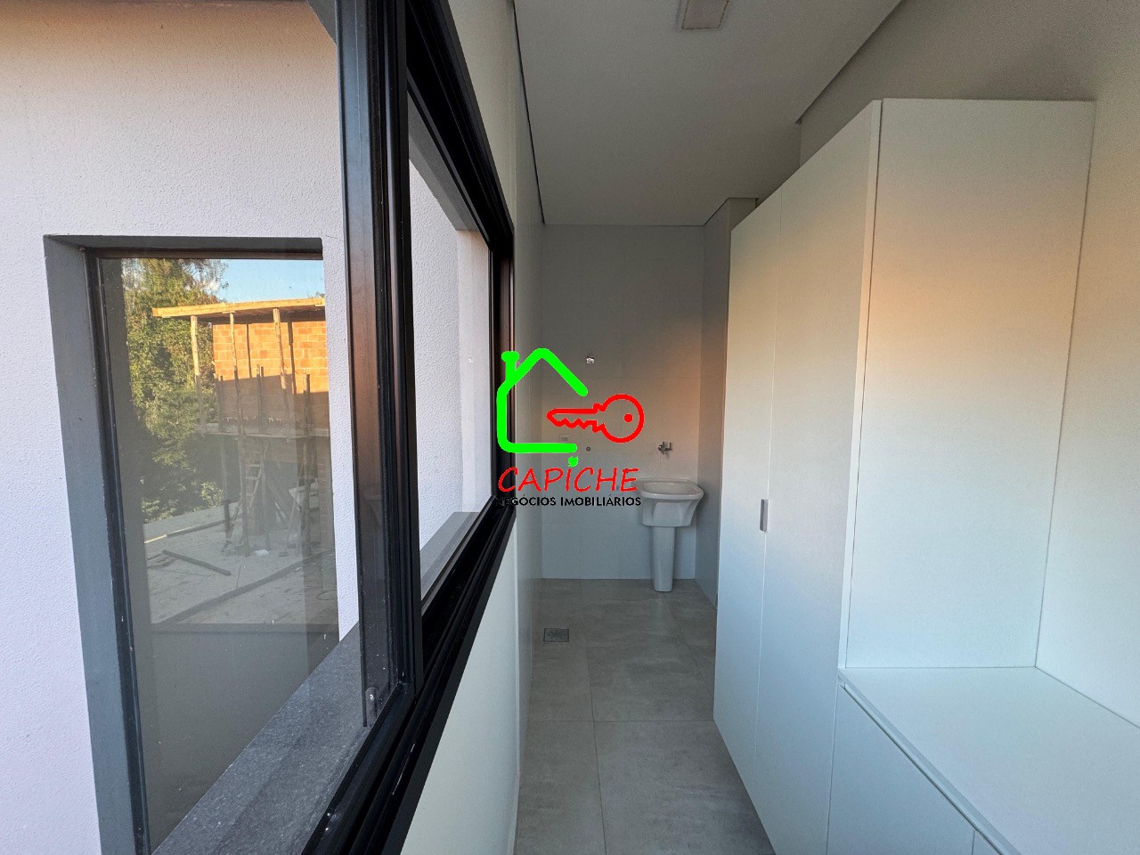 Casa de Condomínio à venda com 3 quartos, 325m² - Foto 7