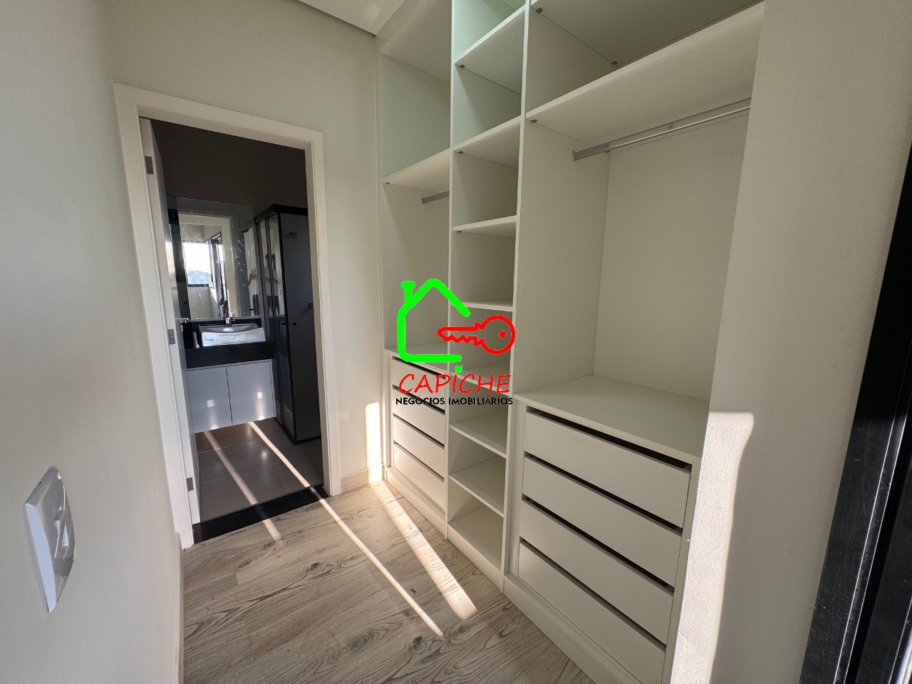 Casa de Condomínio à venda com 3 quartos, 325m² - Foto 13