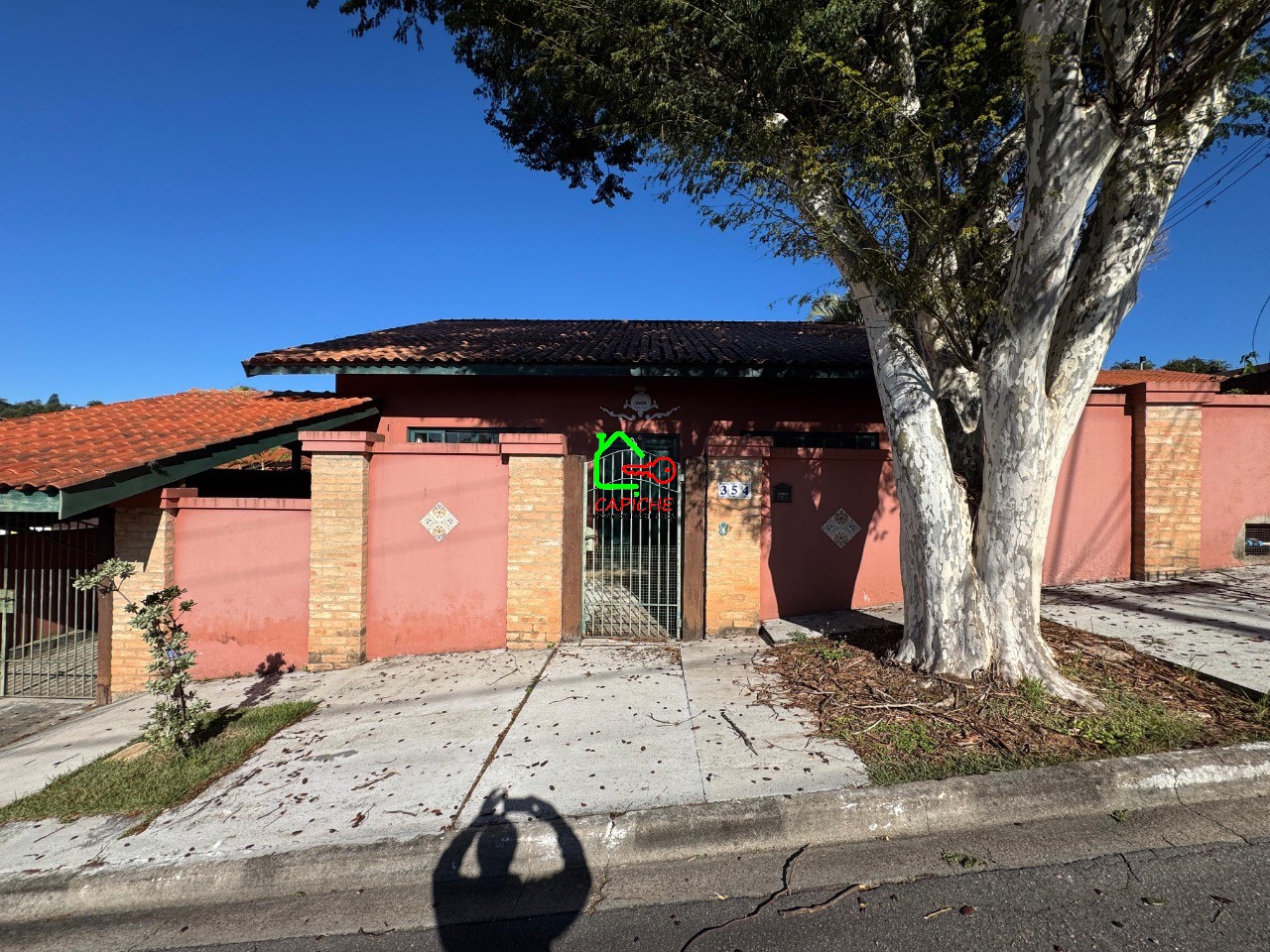 Casa à venda com 3 quartos - Foto 1