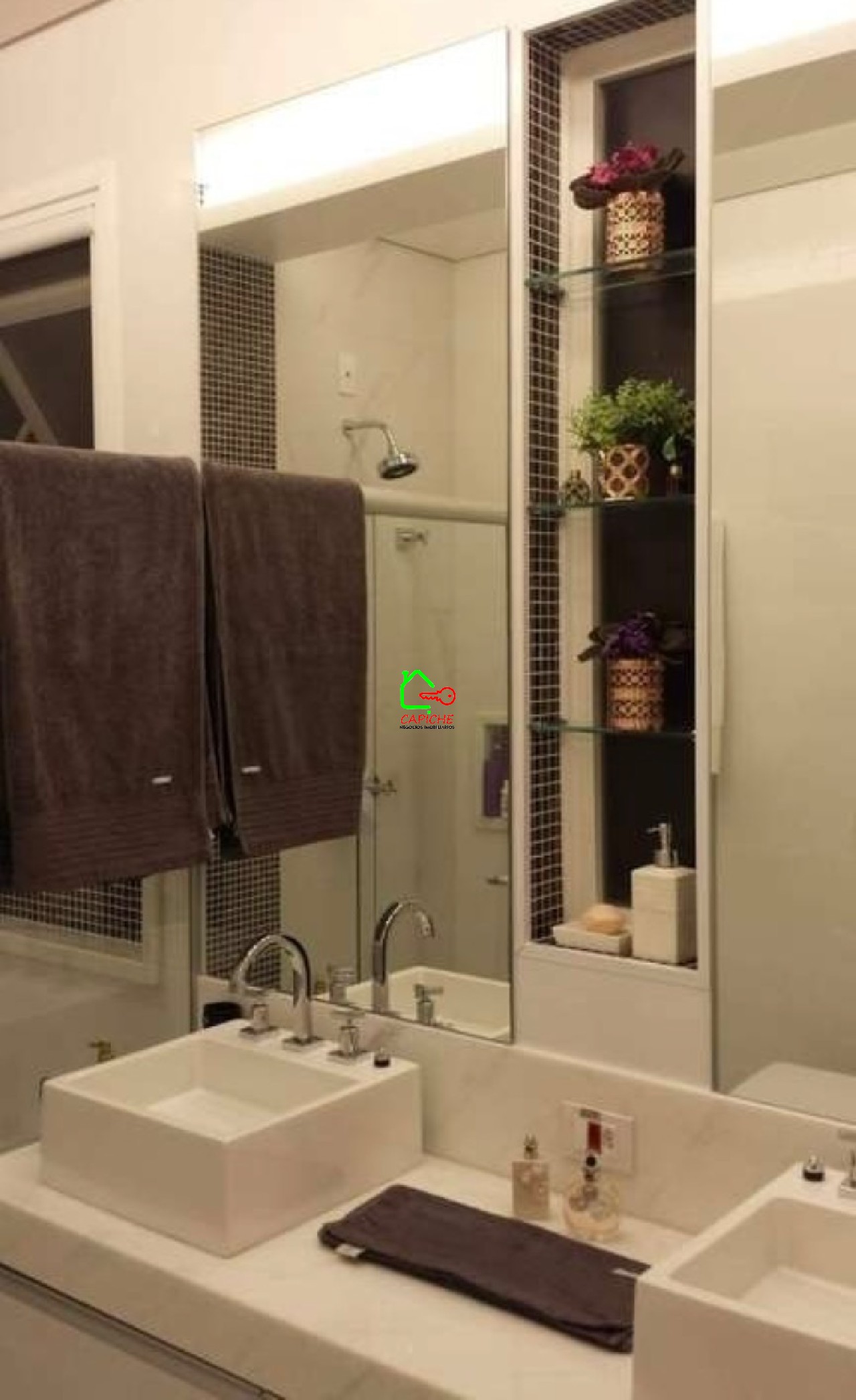 Casa de Condomínio à venda com 4 quartos, 250m² - Foto 15