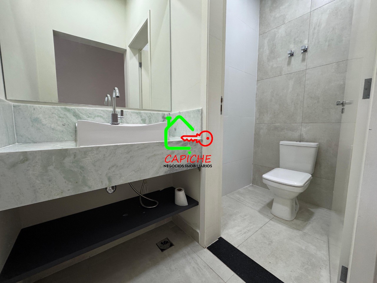 Casa de Condomínio à venda com 3 quartos, 325m² - Foto 3